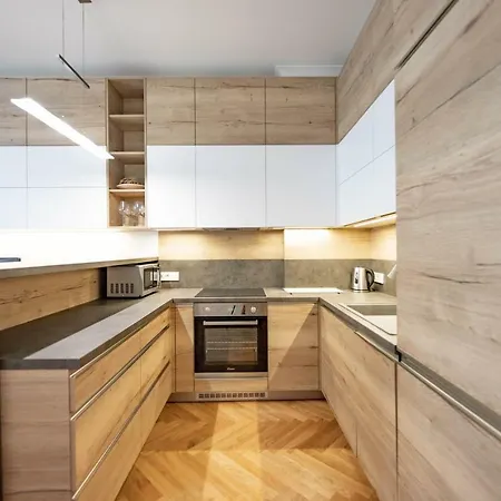 Modern Studio 3 Praga