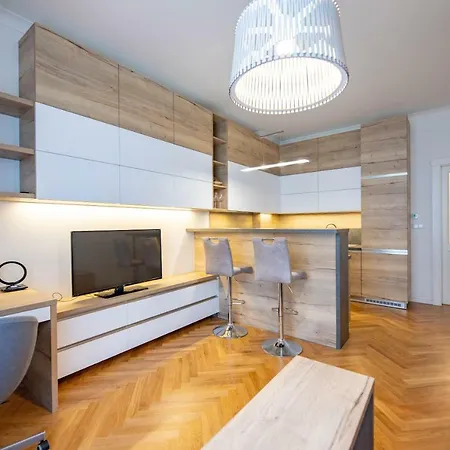 Modern Studio 3 Prague