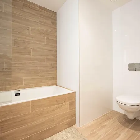 Modern Studio 3